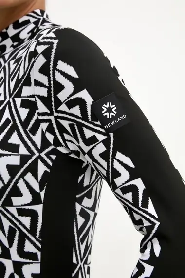 Presentation Of The Newland Alhena Women's Winter Outdoor Sports Jumpsuit logo